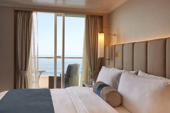 Crystal Cruises, Crystal Symphony, Sapphire Veranda Suite 4.jpg